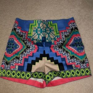 Patterned high waisted shorts
